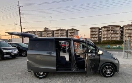 Honda Freed I, 2011 год, 732 003 рублей, 7 фотография