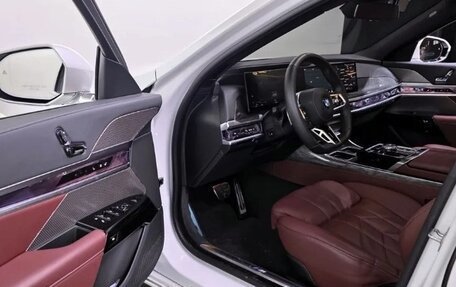 BMW 7 серия, 2023 год, 10 980 000 рублей, 5 фотография