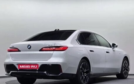 BMW 7 серия, 2023 год, 10 980 000 рублей, 2 фотография