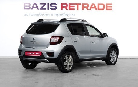 Renault Sandero II рестайлинг, 2015 год, 725 000 рублей, 5 фотография