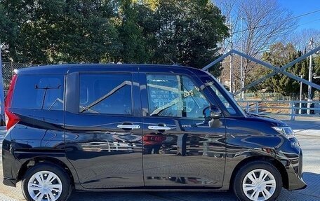 Toyota Roomy I, 2022 год, 1 025 000 рублей, 3 фотография