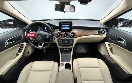 Mercedes-Benz GLA, 2016 год, 1 890 000 рублей, 7 фотография