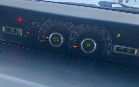 Toyota Noah III, 2010 год, 1 375 000 рублей, 16 фотография