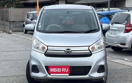 Nissan Dayz I рестайлинг, 2017 год, 560 000 рублей, 3 фотография
