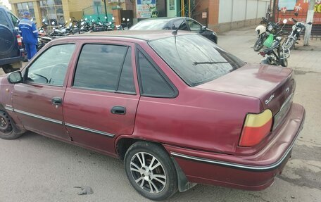 Daewoo Nexia I рестайлинг, 2007 год, 100 000 рублей, 2 фотография