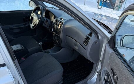 Hyundai Accent II, 2005 год, 340 000 рублей, 7 фотография