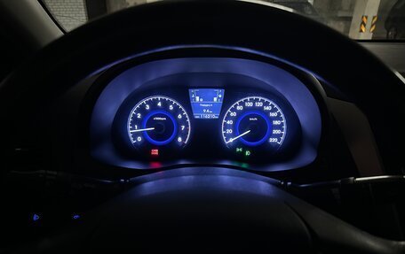 Hyundai Solaris II рестайлинг, 2013 год, 865 000 рублей, 40 фотография