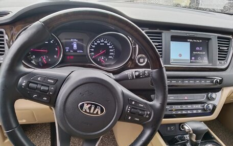 KIA Carnival III, 2019 год, 3 000 000 рублей, 19 фотография