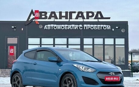 Hyundai i30 II рестайлинг, 2013 год, 990 000 рублей, 7 фотография