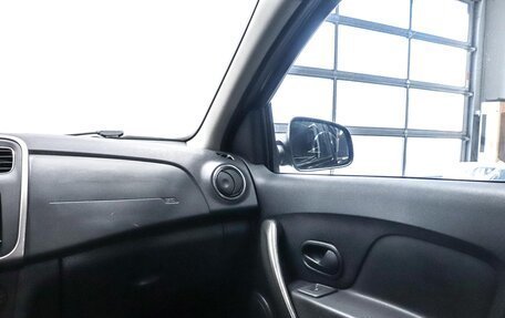 Renault Logan II, 2019 год, 969 000 рублей, 20 фотография