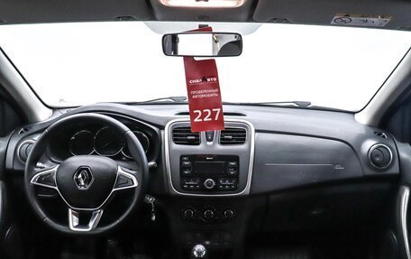 Renault Logan II, 2019 год, 969 000 рублей, 19 фотография