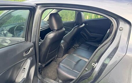 Mazda 3, 2019 год, 1 190 000 рублей, 11 фотография