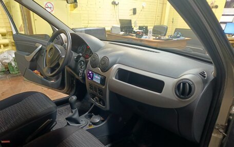 Renault Logan I, 2010 год, 610 000 рублей, 10 фотография