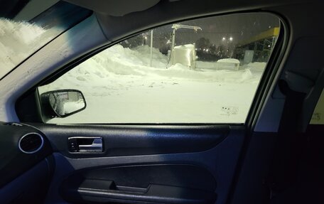 Ford Focus II рестайлинг, 2005 год, 435 000 рублей, 20 фотография