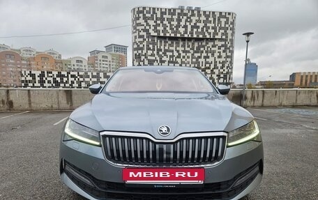 Skoda Superb III рестайлинг, 2020 год, 3 100 000 рублей, 9 фотография