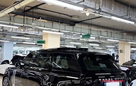Land Rover Range Rover IV рестайлинг, 2023 год, 16 900 000 рублей, 2 фотография