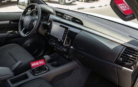 Toyota Hilux VIII, 2026 год, 7 690 000 рублей, 24 фотография