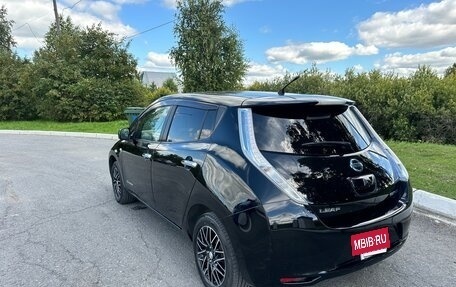 Nissan Leaf I, 2013 год, 700 000 рублей, 3 фотография