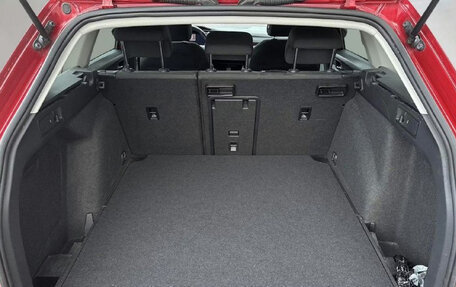 Volkswagen Golf VIII, 2023 год, 2 200 000 рублей, 9 фотография