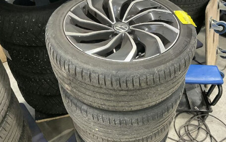 Volkswagen Golf VIII, 2023 год, 2 200 000 рублей, 10 фотография