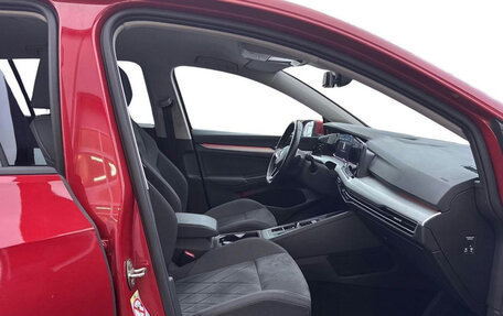 Volkswagen Golf VIII, 2023 год, 2 200 000 рублей, 6 фотография