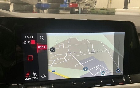 Volkswagen Golf VIII, 2023 год, 2 200 000 рублей, 13 фотография