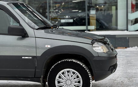 Chevrolet Niva I рестайлинг, 2018 год, 749 000 рублей, 7 фотография