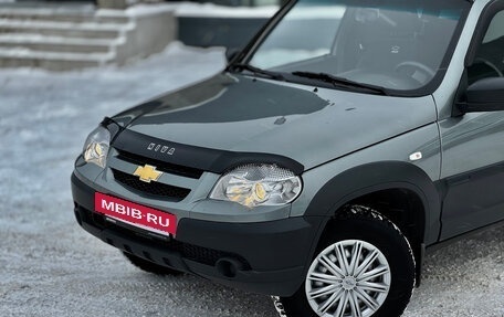 Chevrolet Niva I рестайлинг, 2018 год, 749 000 рублей, 5 фотография