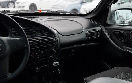 Chevrolet Niva I рестайлинг, 2018 год, 749 000 рублей, 20 фотография