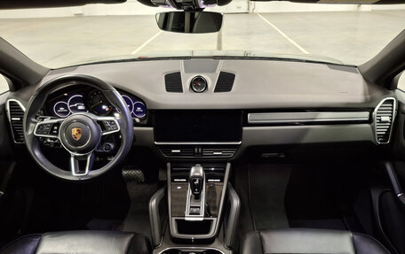 Porsche Cayenne III, 2022 год, 11 499 000 рублей, 14 фотография