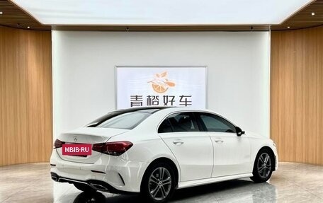 Mercedes-Benz A-Класс, 2022 год, 1 600 000 рублей, 2 фотография