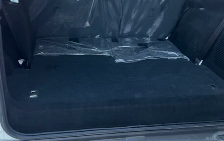 Toyota Land Cruiser Prado 150 рестайлинг 2, 2022 год, 6 700 000 рублей, 7 фотография