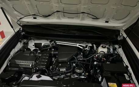 Toyota Land Cruiser Prado 150 рестайлинг 2, 2022 год, 6 700 000 рублей, 8 фотография