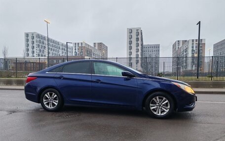Hyundai Sonata VI, 2013 год, 968 000 рублей, 5 фотография