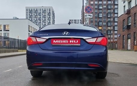 Hyundai Sonata VI, 2013 год, 968 000 рублей, 9 фотография