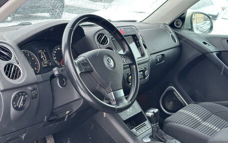 Volkswagen Tiguan I, 2010 год, 923 000 рублей, 5 фотография