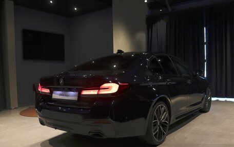 BMW 5 серия, 2022 год, 8 890 000 рублей, 5 фотография