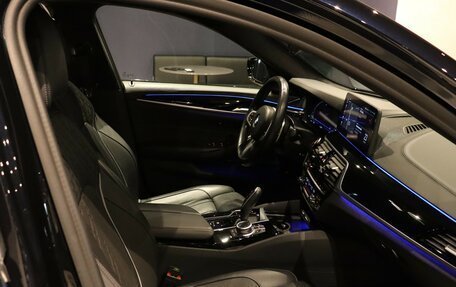 BMW 5 серия, 2022 год, 8 890 000 рублей, 8 фотография