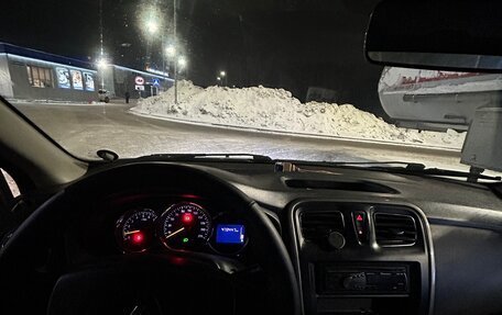 Renault Logan II, 2014 год, 370 000 рублей, 7 фотография