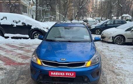 KIA Rio IV, 2018 год, 1 100 000 рублей, 3 фотография