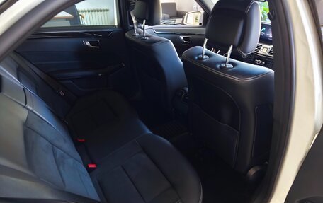 Mercedes-Benz E-Класс, 2013 год, 2 370 000 рублей, 18 фотография