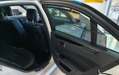 Mercedes-Benz E-Класс, 2013 год, 2 370 000 рублей, 19 фотография