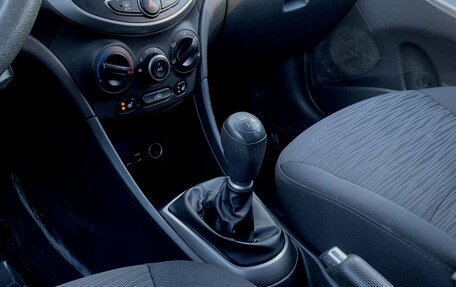 Hyundai Solaris II рестайлинг, 2015 год, 817 000 рублей, 13 фотография