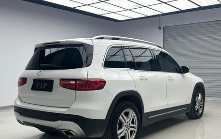 Mercedes-Benz GLB, 2022 год, 2 500 000 рублей, 6 фотография