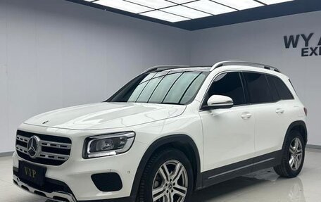 Mercedes-Benz GLB, 2022 год, 2 500 000 рублей, 2 фотография