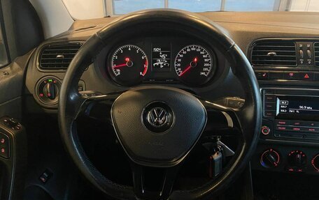 Volkswagen Polo VI (EU Market), 2016 год, 919 000 рублей, 9 фотография