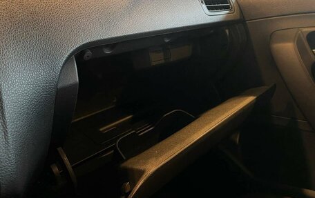 Volkswagen Polo VI (EU Market), 2016 год, 919 000 рублей, 29 фотография