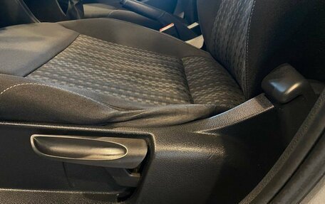 Volkswagen Polo VI (EU Market), 2016 год, 919 000 рублей, 32 фотография