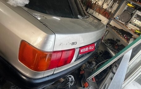 Audi 80, 1987 год, 98 000 рублей, 1 фотография