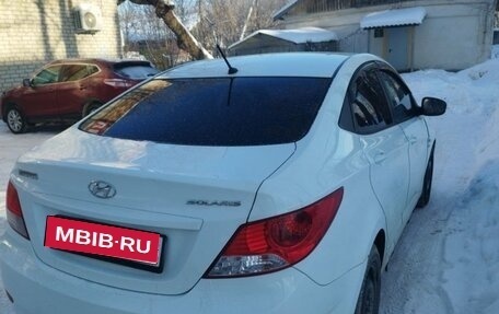 Hyundai Solaris II рестайлинг, 2013 год, 600 000 рублей, 1 фотография